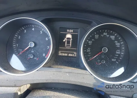 2017 Volkswagen Jetta 1.4T Se z USA, uszkodzony, nr VIN 3VWDB7AJ9HM291924